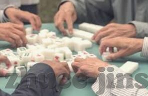 抢庄牛和通比牛牛-抢庄牛与通比牛牛的博弈艺术